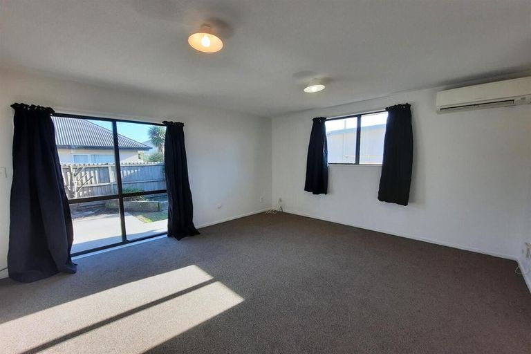 Photo of property in 2/265 Woodham Road, Linwood, Christchurch, 8062