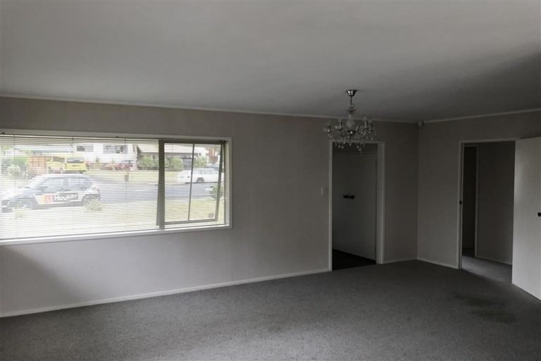 Photo of property in 46 Carnoustie Drive, Wattle Downs, Auckland, 2103