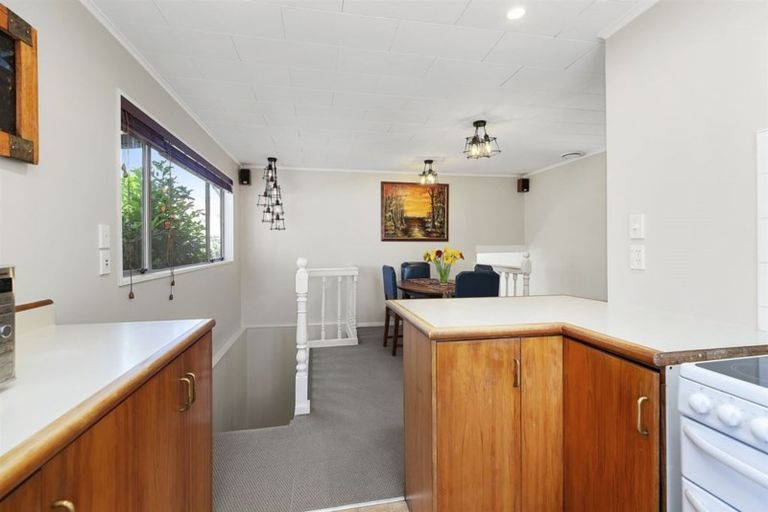 Photo of property in 59 Sea Vista Drive, Pukerua Bay, 5026