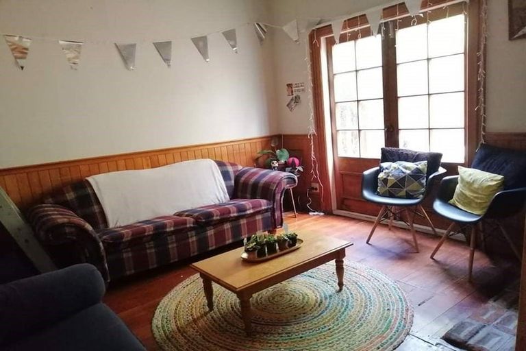 Photo of property in 22 Kenwyn Terrace, Newtown, Wellington, 6021