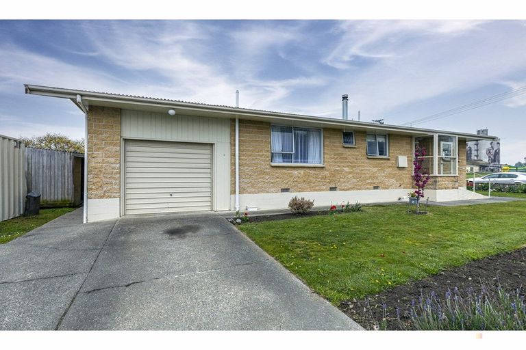 Photo of property in 5 Goldsmith Street, Waimate, 7924
