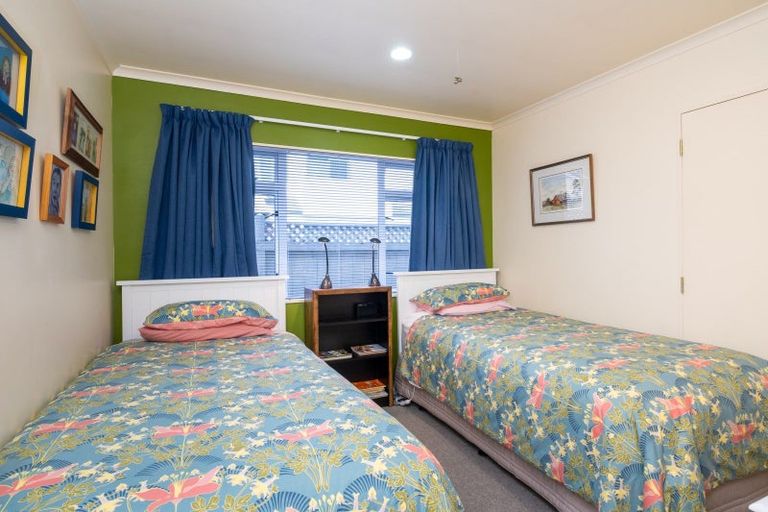 Photo of property in 6a Mission Road, Greenmeadows, Napier, 4112