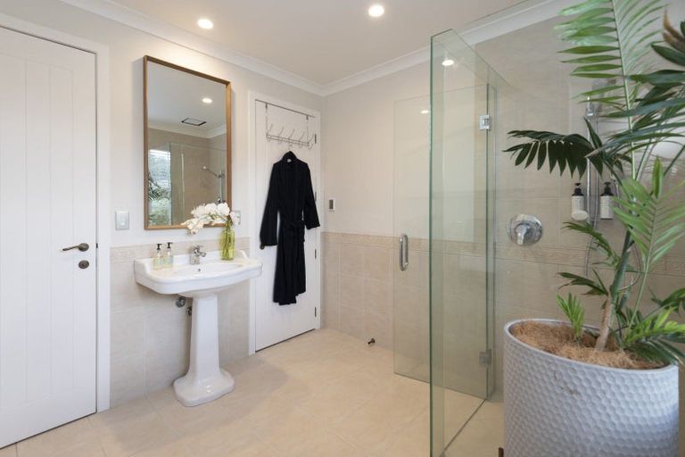 Photo of property in 38 Porterfield Road, Whitford, Howick, 2571