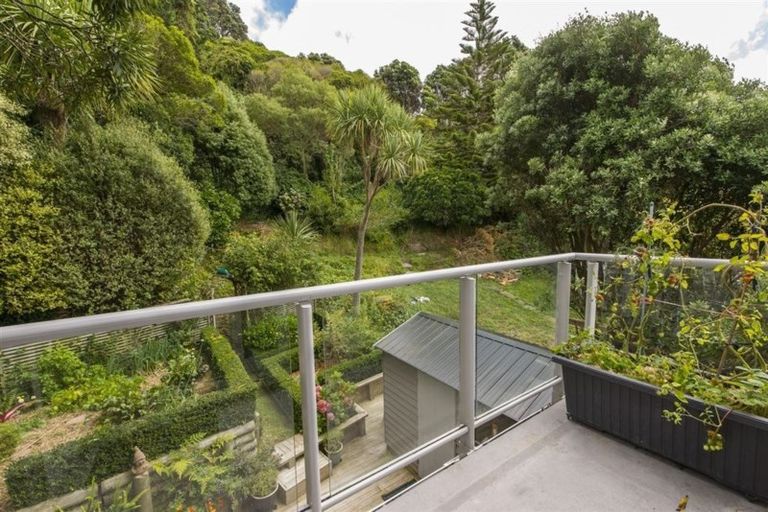 Photo of property in 45 Farnham Street, Mornington, Wellington, 6021
