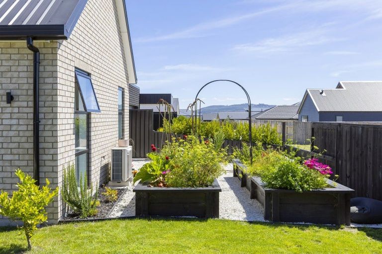 Photo of property in 107 Harakeke Drive, Wharewaka, Taupo, 3330