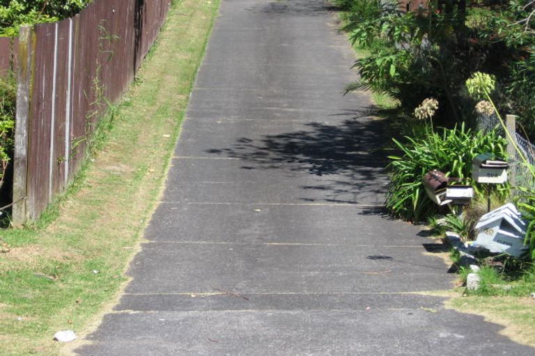 Photo of property in 2/48 Nor'east, Northcross, Auckland, 0632