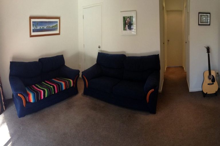 Photo of property in 16/3 The Avenue, Albany, Auckland, 0632