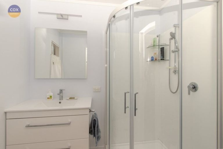 Photo of property in 19 Delhi Road, Hospital Hill, Napier, 4110