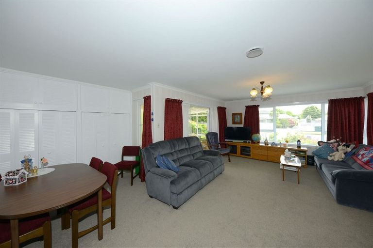 Photo of property in 4 Grahams Road, Ilam, Christchurch, 8041