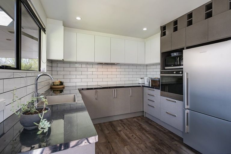 Photo of property in 87 Mcdonnell Road, Arrowtown, 9302