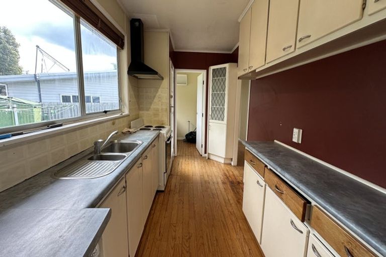 Photo of property in 11 Greenock Road, Ranui, Auckland, 0612