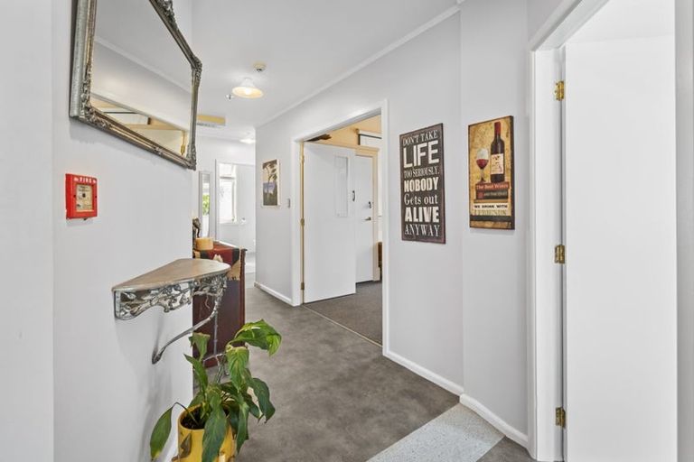 Photo of property in 170a High Street, Bulls, 4818