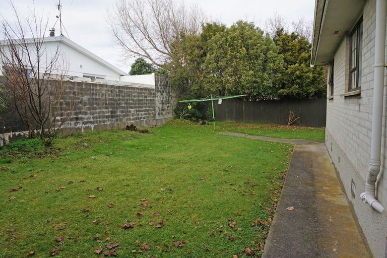 Photo of property in 13 Jenkin Street, Strathern, Invercargill, 9812