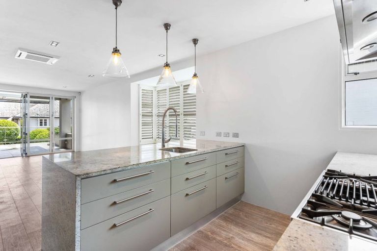 Photo of property in 12a Victoria Avenue, Dannevirke, 4930