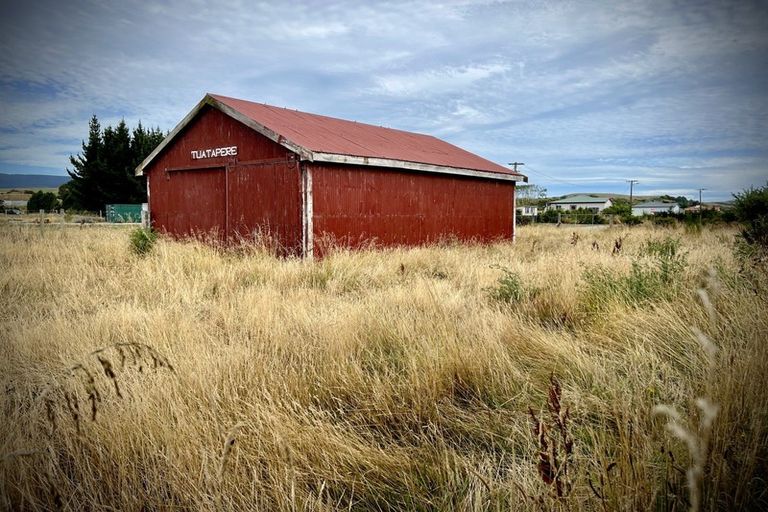Photo of property in 65 Orawia Road, Tuatapere, 9620