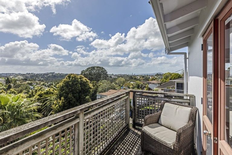 Photo of property in 4/149a Mokoia Road, Birkenhead, Auckland, 0626
