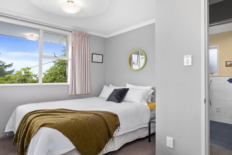 Photo of property in 17 Coach Road, Fairfield, Dunedin, 9018