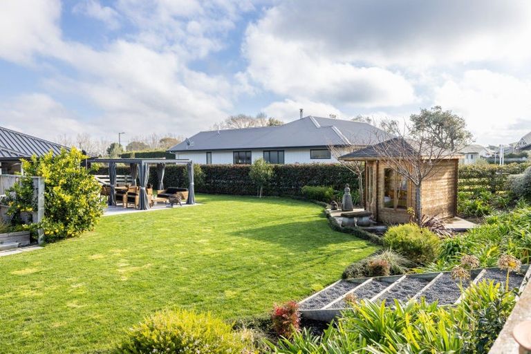 Photo of property in 3 Cape Grove, Haumoana, Hastings, 4180