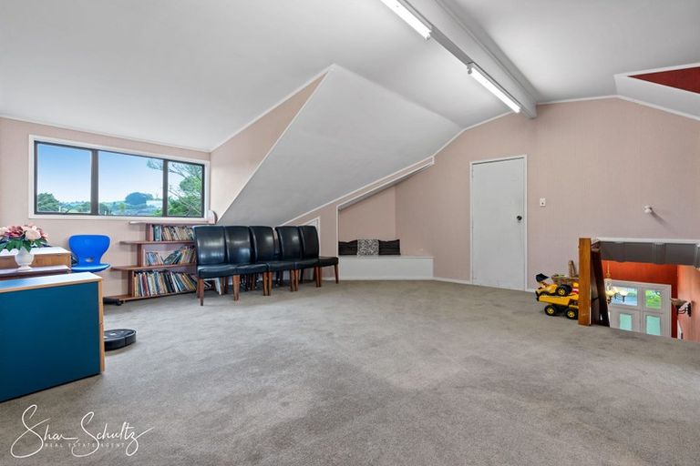 Photo of property in 31 Franklin Road, Paparoa, 0571