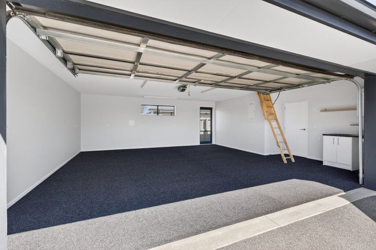 Photo of property in 7 Cressy Place, Darfield, 7510