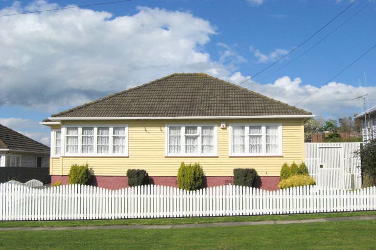 Photo of property in 15 Brooking Street, Tawhero, Whanganui, 4501