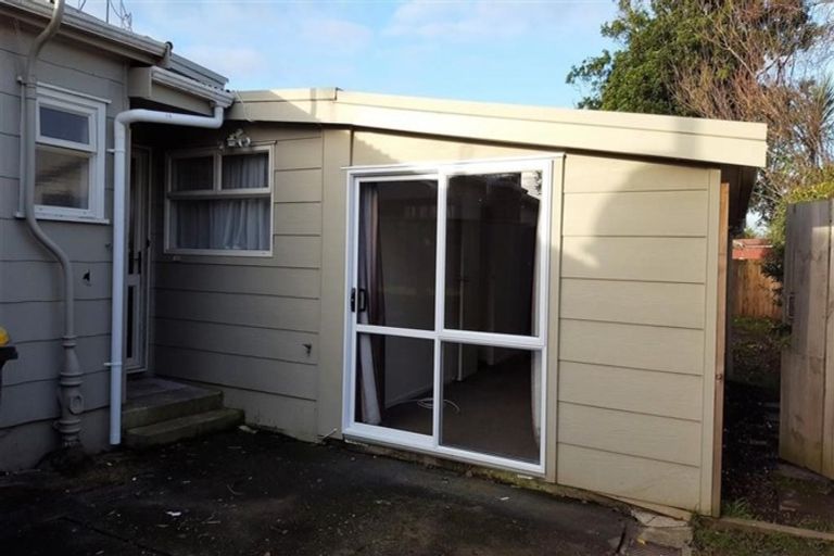 Photo of property in 132 Kimpton Road, Papatoetoe, Auckland, 2025