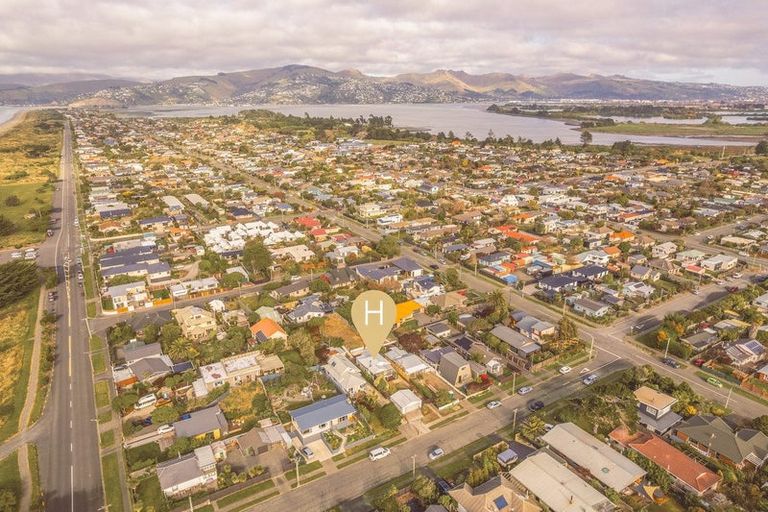 Photo of property in 9 Bellamy Avenue, New Brighton, Christchurch, 8061