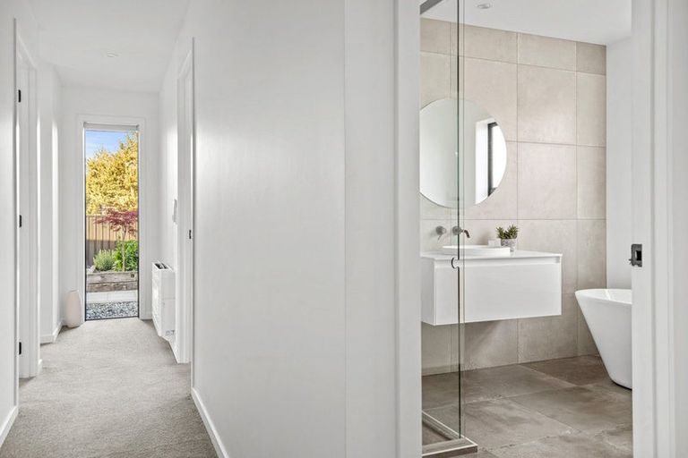 Photo of property in 16 Willoughby Place, Clyde, 9330