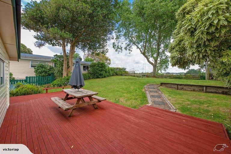 Photo of property in 50 Victoria Avenue, Waiuku, 2123