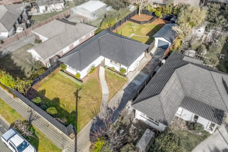 Photo of property in 55 Dunster Street, Burnside, Christchurch, 8053