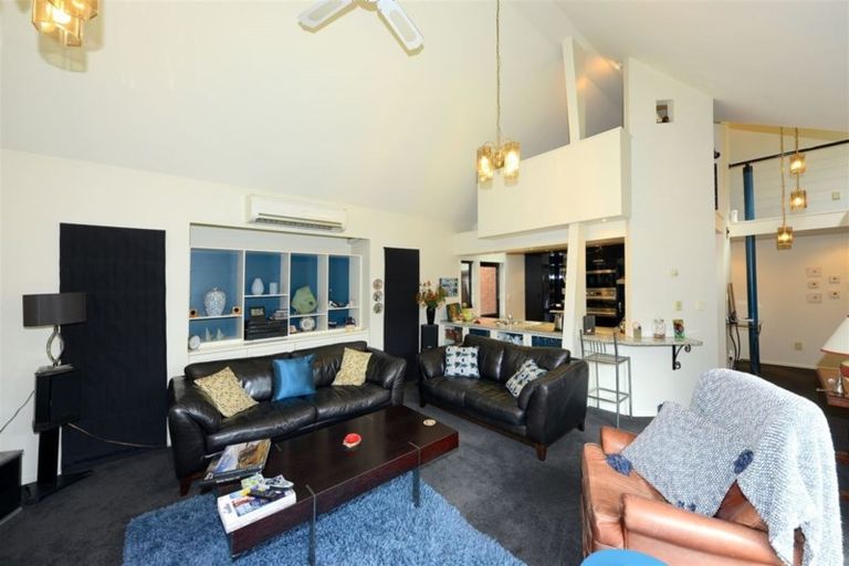 Photo of property in 2/44 Peer Street, Upper Riccarton, Christchurch, 8041