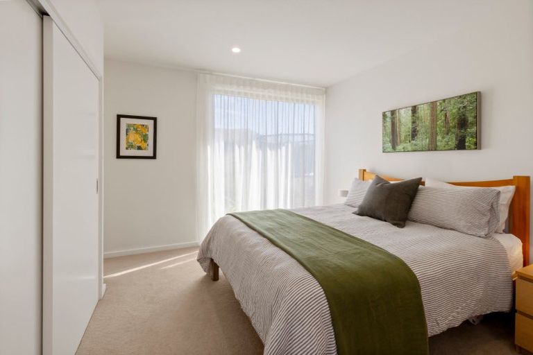 Photo of property in 7 Kotuku Lane, Jacks Point, Queenstown, 9371