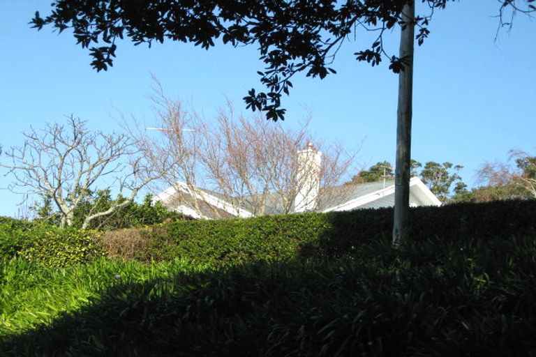 Photo of property in 5 Glen Almond Street, New Plymouth, 4310