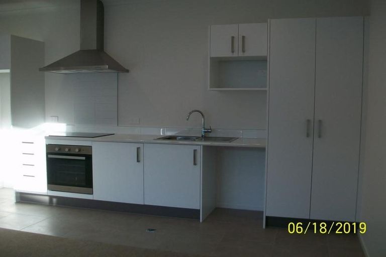 Photo of property in 264 Hobsonville Point Road, Hobsonville, Auckland, 0616