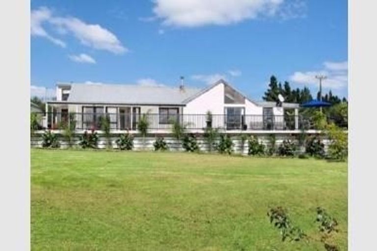 Photo of property in 5 Postman Road, Dairy Flat, Albany, 0794