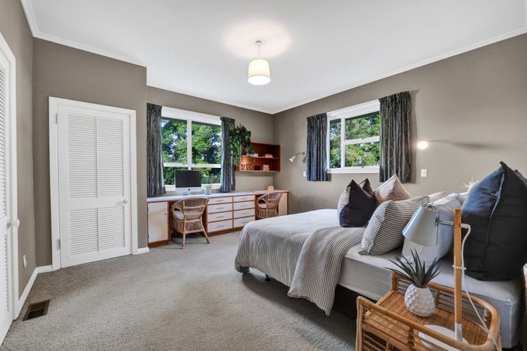 Photo of property in 16 Glen Almond Street, New Plymouth, 4310