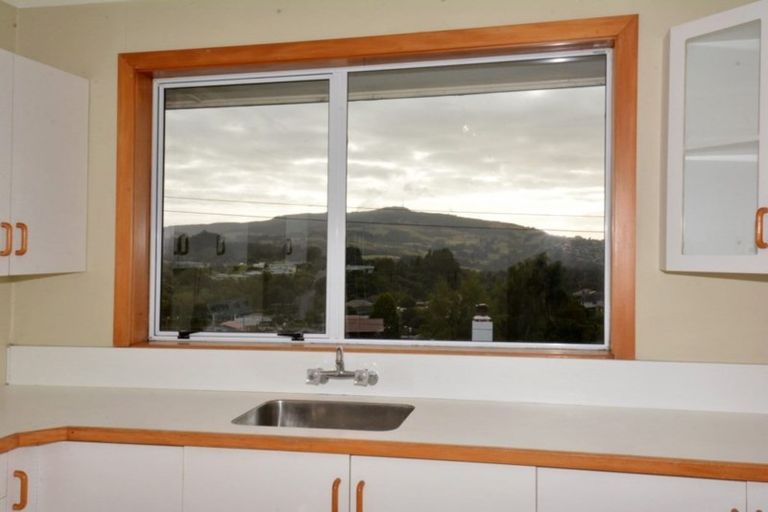 Photo of property in 100 Wakari Road, Helensburgh, Dunedin, 9010