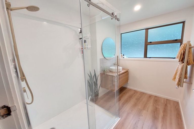 Photo of property in 9 Elgin Grove, Merrilands, New Plymouth, 4312