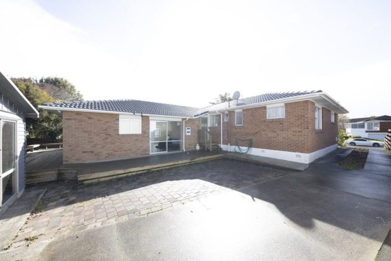 Photo of property in 14 Ellison Place, Pakuranga Heights, Auckland, 2010