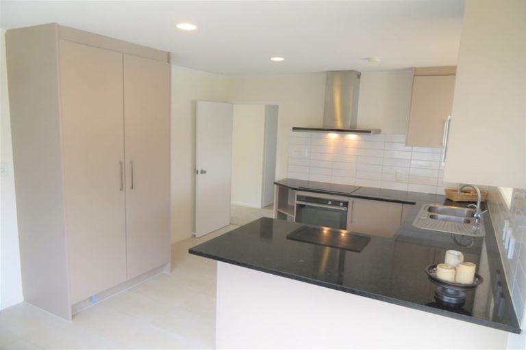 Photo of property in 373 Bucklands Beach Road, Bucklands Beach, Auckland, 2012