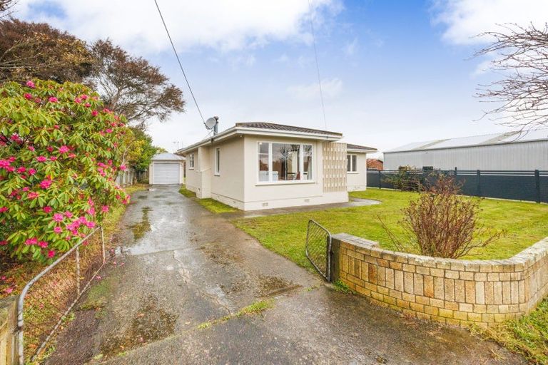 Photo of property in 12 Mersey Street, Rongotea, 4476