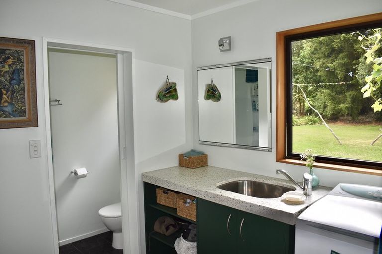 Photo of property in 70b Te Manuao Road, Otaki, 5512