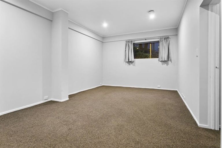Photo of property in 14 Galaxy Drive, Mairangi Bay, Auckland, 0630