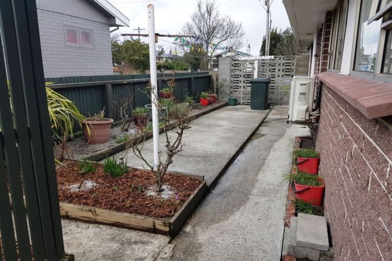 Photo of property in 35b Essex Street, Balclutha, 9230