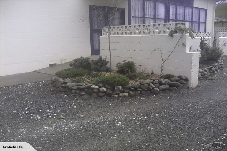 Photo of property in 38 Mccaughan Street, Browns, Winton, 9781