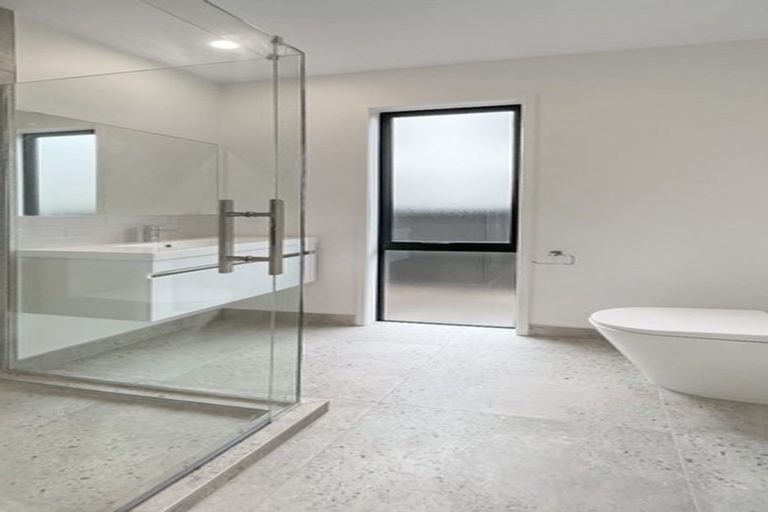 Photo of property in 11 Ara Reti, Mangere, Auckland, 2022