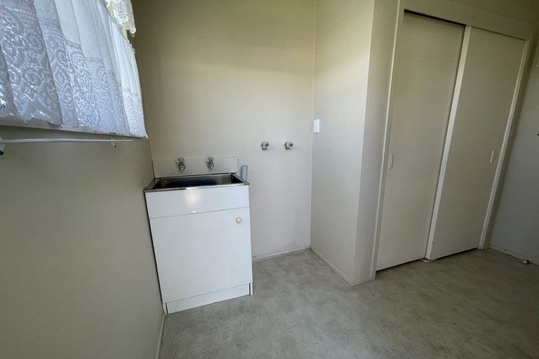 Photo of property in 111b Rosario Crescent, Red Beach, 0932