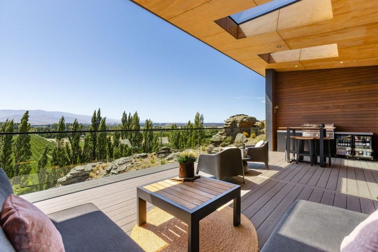 Photo of property in 25d Blackman Road, Blackmans, Alexandra, 9391