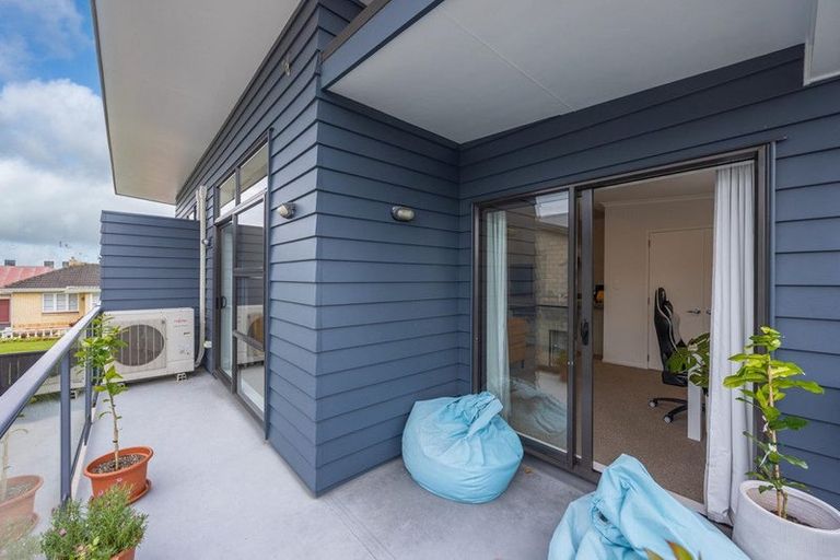 Photo of property in 4/17 Cook Street, Hamilton East, Hamilton, 3216