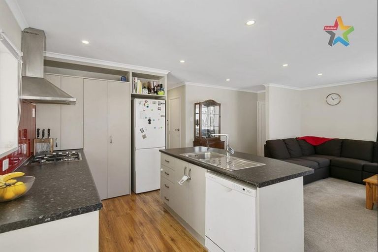 Photo of property in 181 Major Drive, Kelson, Lower Hutt, 5010